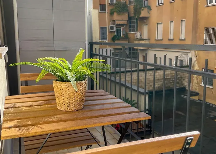 Home In Town - Fiera City Near San Siro Stadium Metropolitana M1 - M5